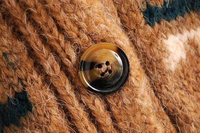 JACQUARD KNITTED CARDIGAN