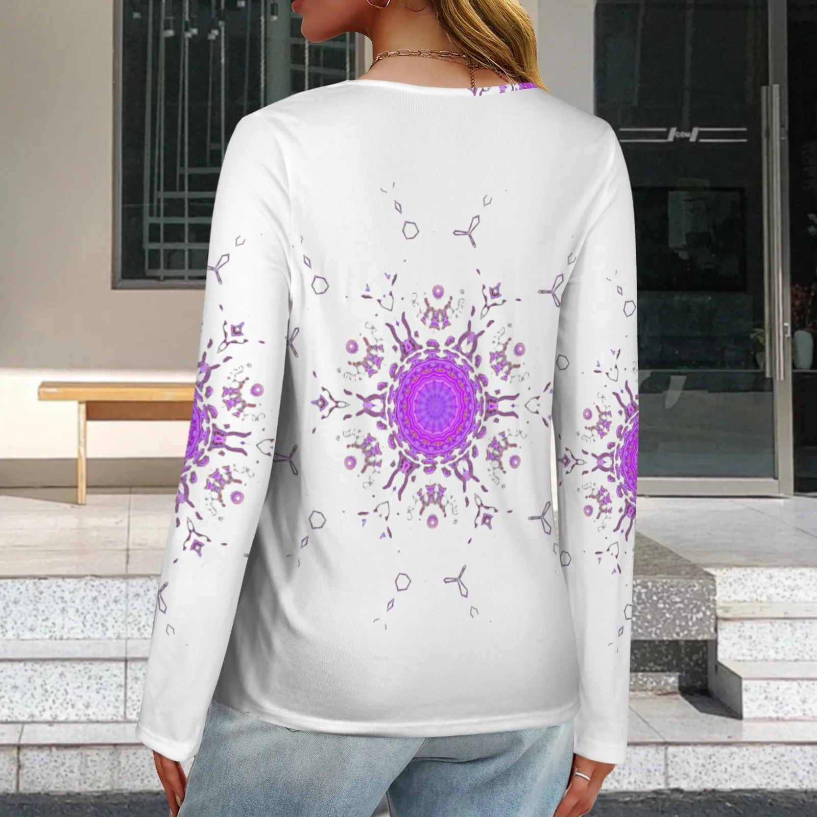 Long Sleeve V Neck Sweater Bergamot Medallion II