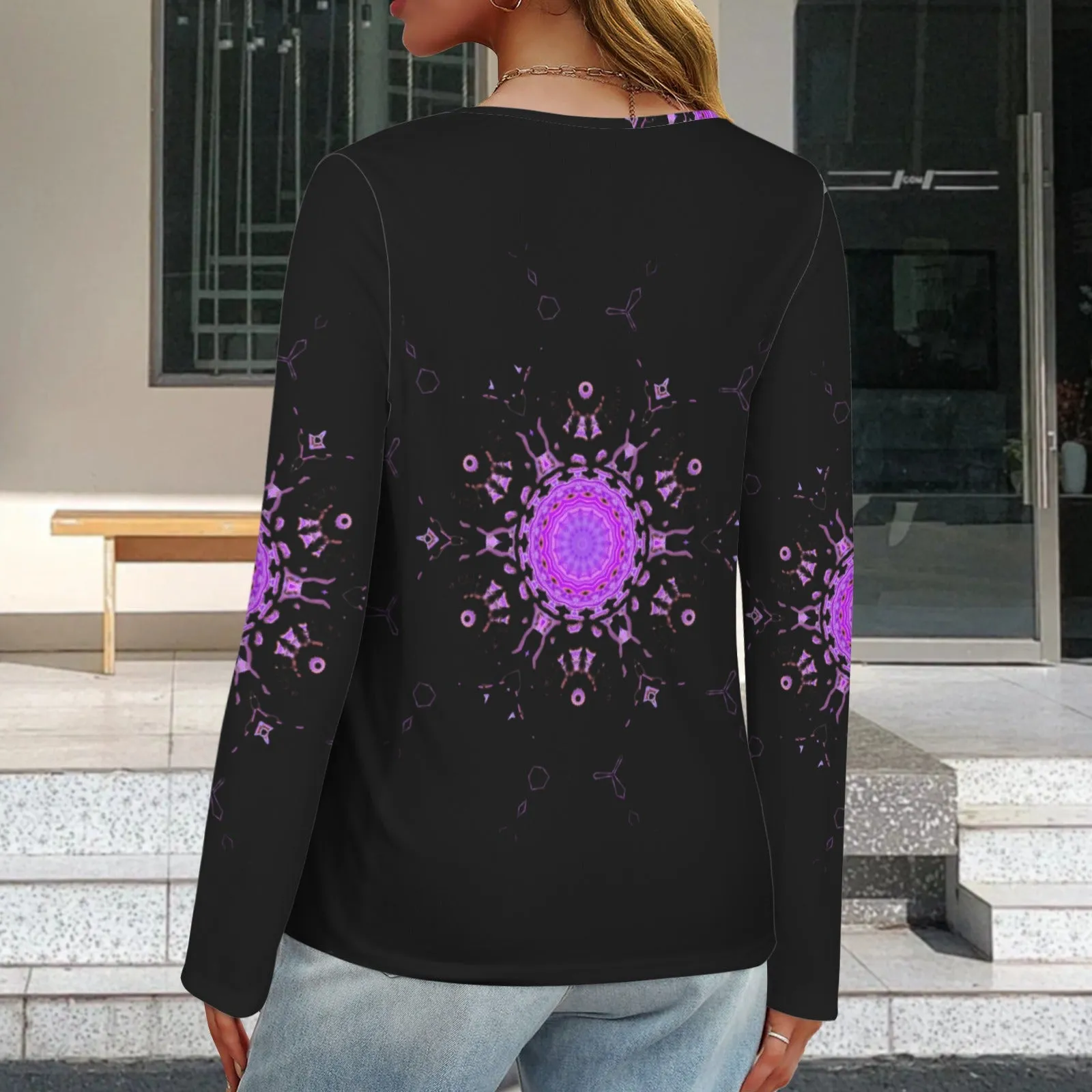 Long Sleeve V Neck Sweater Black Bergamot Medallion II